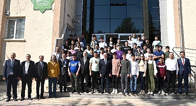 Başkan Pekyatırmacı öğrencilerle buluştu