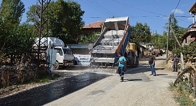 Elmalı Çukurelma yolu asfaltlanıyor