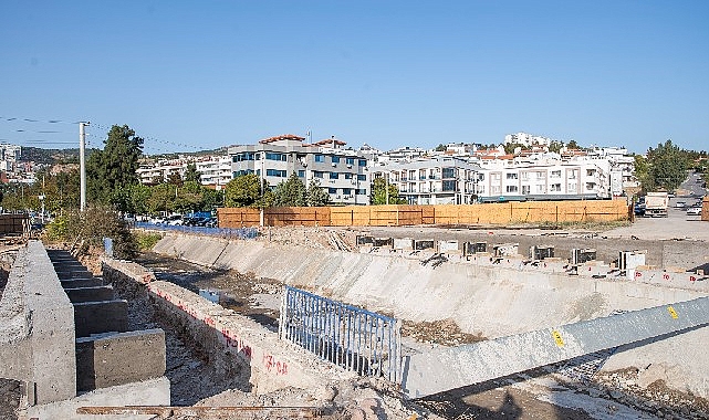 İzmir Büyükşehir Çiğli trafiğini rahatlatacak köprüde sona doğru