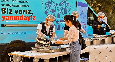 İzmir’de üniversite öğrencileri yine unutulmadı
