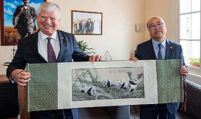 İzmir’in 2026 Avrupa Gençlik Başkenti adaylığı için Çin’den destek