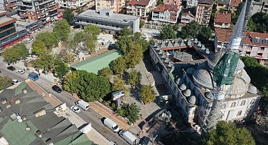 Körfez Yarımca Meydanı gün yüzüne çıkıyor