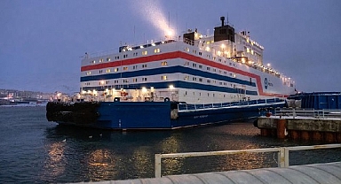 Rosatom, Dünyanın Tek Yüzer Nükleer Güç Santrali Akademik Lomonosov’a Taze Yakıt Tedarik Etti