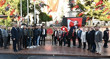 10 Kasım Atatürk'ü Anma Programı Malkara'da düzenlenen törenlerle gerçekleştirildi