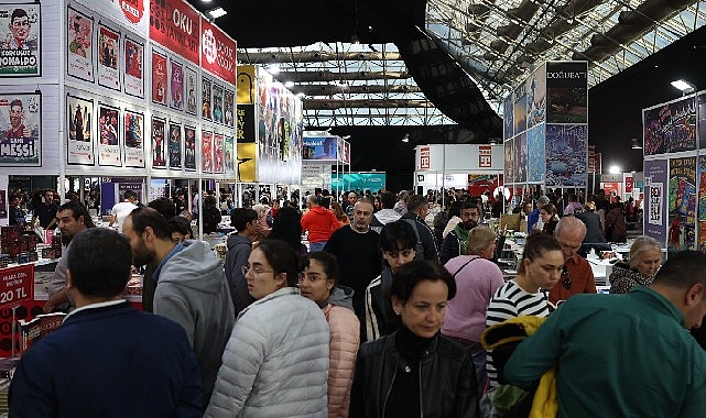 13. Antalya Kitap Fuarı'na yoğun ilgi