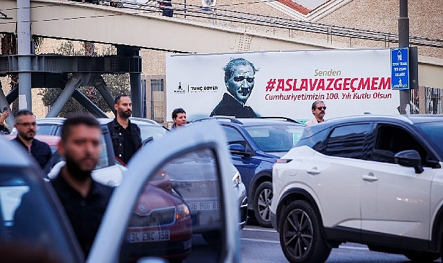 85 yıldır bitmeyen özlem Saat 9’u 5 geçe İzmir’de hayat durdu