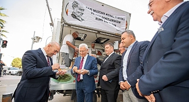 Atatürk için mevlit okutuldu, lokma dağıtıldı