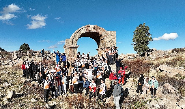 Başkan Altay: “Tarihin İzlerini Taşıyan Zengibar Yürüyüş Yolu’nu Turizme Kazandırdık”