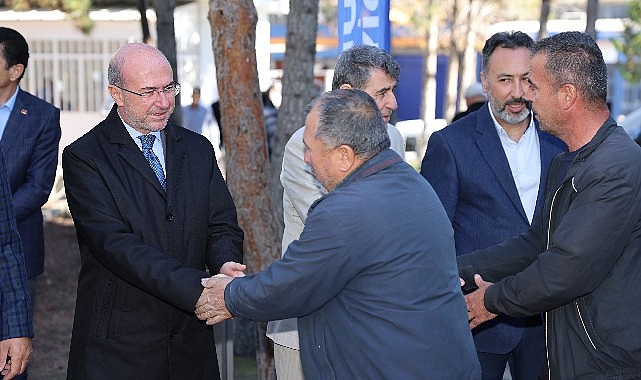 Başkan Pekyatırmacı anadolu teknik sanayi camii'nde vatandaşlarla buluştu