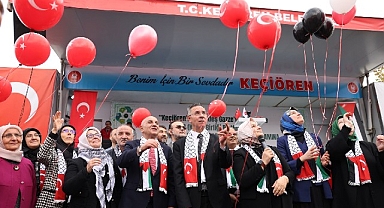 Gazze’ye destek için yardım çarşısı kuruldu