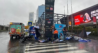 İBB Ekipleri 2921 ihbara müdahale etti