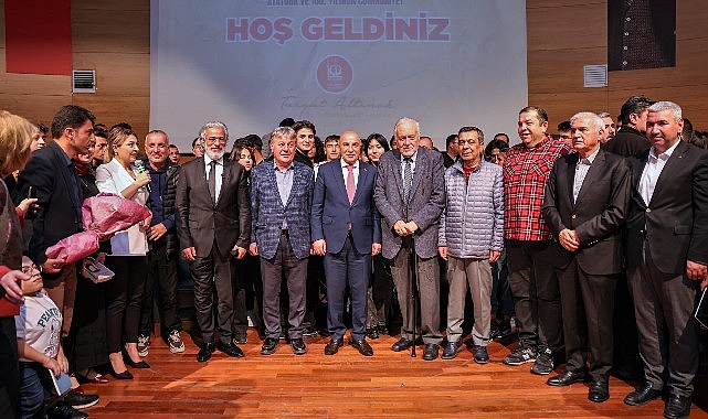 İlber Ortaylı'nın keçiören'deki söyleşisi yoğun ilgi gördü