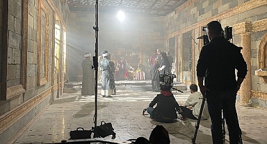 “İslam Medeniyetinin Altın Çağı’nın Başlangıcı: Halife Me’mun ve Beytü'l-Hikme” Belgeselinin Çekimlerine, KTO Karatay Üniversitesi Film Platosunda Başlandı