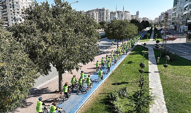 Konya’da Öğrenciler Güvenli Okul Yolları Projesi’yle Okula Bisikletle Gidiyor
