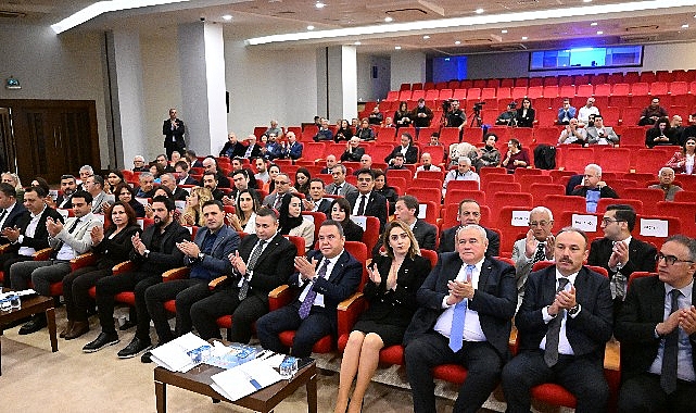 Başkan Böcek “4. Etap raylı sistem hattının yapımına çok yakında başlıyoruz”