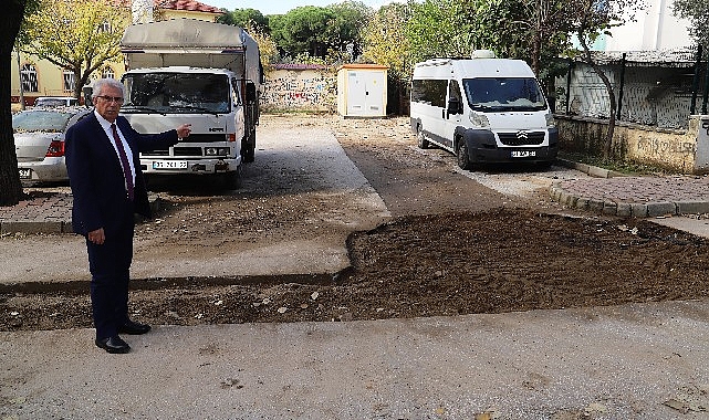 “Bize teslim edilen yolları hızla onarıyoruz. Teslim edilmeden onarma şansımız yok”