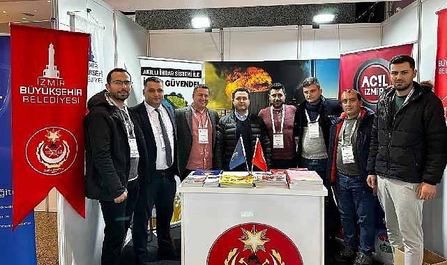 İzmir İtfaiyesi’nden uzman isimler Uluslararası Yangın Güvenliği Sempozyumu’na katıldı