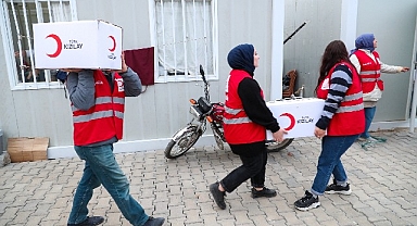 Kızılay'dan 1.2 milyon depremzedeye kış yardımı