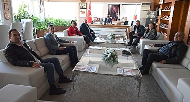 Muratpaşa Belediyesi Aday Adayı Çetin’den Başkan Topaloğlu’na ziyaret