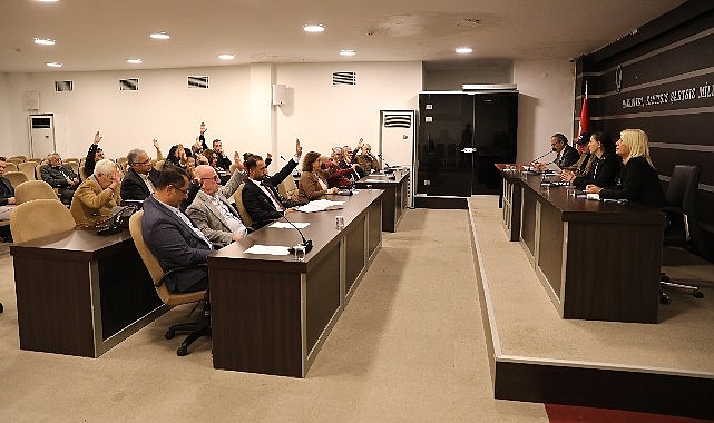 Narlıdere'de yılın son meclisi