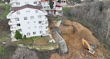 Acara Mahallesi'nde toprak kayan alan güvenli hale getirildi