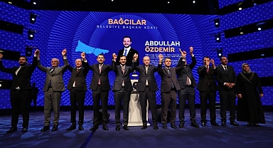 AK Parti'nin Bağcılar Belediye Başkanı adayı Abdullah Özdemir oldu