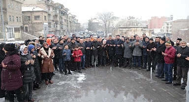 AK Parti seçim startını verdi