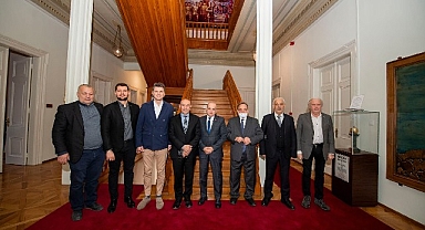 Başkan Soyer’e Kosova Rumeli derneğinden destek