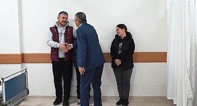 Başkan Topaloğlu’ndan hastalara ziyaret