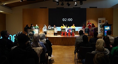 Bilgehanelerde Geleneksel Münazara Yarışması büyük heyecana sahne oldu