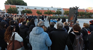 Efes Selçuk'ta Uğur Mumcu ve Demokrasi Şehitleri anıldı