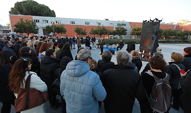Efes Selçuk'ta Uğur Mumcu ve Demokrasi Şehitleri anıldı