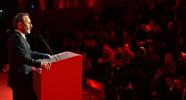 İletişim Başkanı Altun: “Yalanın sıradanlaştığı, artık hakikatin önemsizleştirilmek istendiği bu dönemde hakikat için verilen mücadele, en şerefli mücadeledir”