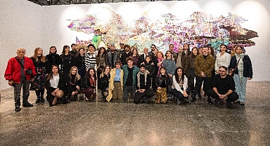 İzmir Akdeniz Bienali açıldı