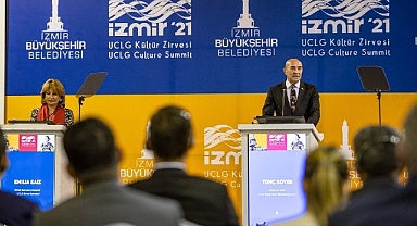 İzmir Kültür Fonunda ödüller sahiplerini buldu