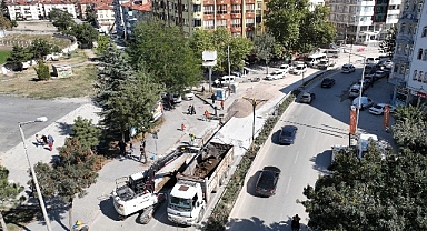 KOSKİ, şehrin altyapısını güçlendirmek için 31 ilçede gece gündüz çalışıyor