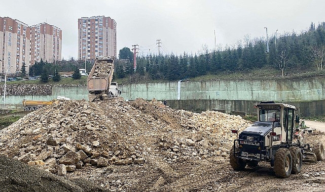 Wilcynski Caddesi'nde 24.200 m3 dolgu, 415 m taş