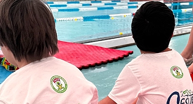 Abdi İbrahim Vakfı, Down Sendromlu Çocuklar için 'Cesur Kulaçlar' Yüzme Kursunu Hayata Geçirdi