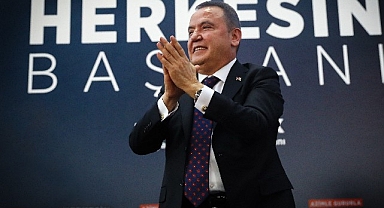 Antalya Büyükşehir Belediyesi'nde işçilere yüzde 80 zam