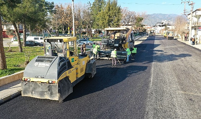 Aydın Büyükşehir Belediyesi Efeler Cumhuriyet Caddesi'ni baştan sona yeniliyor