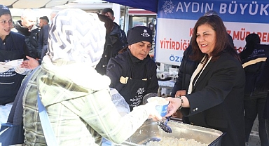 Aydın Büyükşehir Belediyesi'nden Miraç Kandili ve 6 Şubat depreminde hayatını kaybeden vatandaşlar için hayır