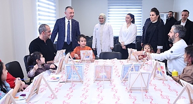 Başkan Büyükakın, Anne Şehir Begonya'da katılımcılarla buluştu