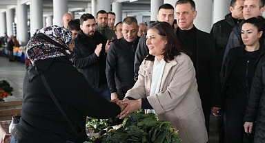 Başkan Çerçioğlu'na Yenipazar'da sevgi seli