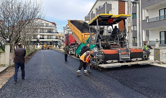 Gölcük'te Yazlık Termal Sokak asfaltlandı
