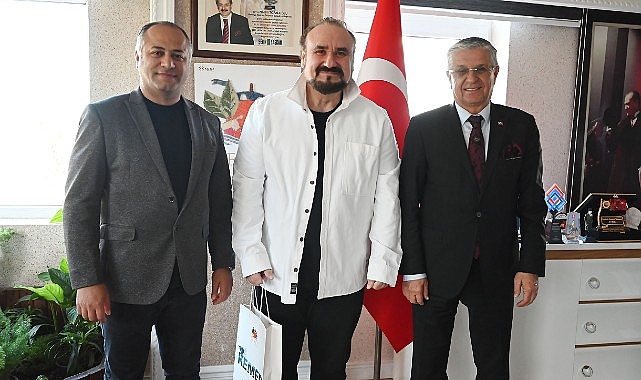 Opera sanatçısı Hakan Aysev’den Başkan Topaloğlu’na ziyaret