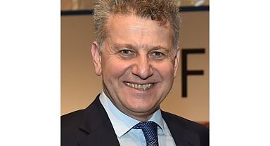 Türk Beyin Cerrahından Rekor