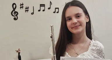 Zeynep Ece Kaplan Lüleburgaz’ı gururlandırdı