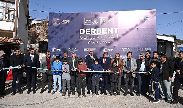 Başkan Altay Derbent’e Kazandırılan Gençlik Lokalini Açtı