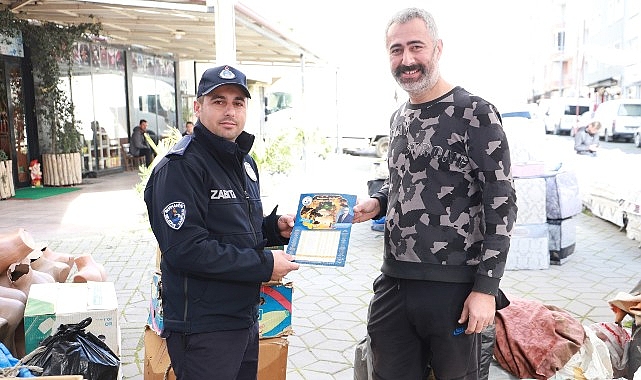 Burhaniye Belediyesi İmsakiye Dağıtımına Başladı