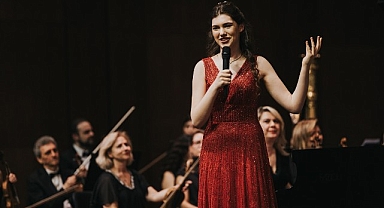 52. İstanbul Müzik Festivali İlyun Bürkev’in büyüleyici performansıyla başladı